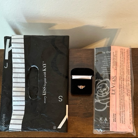 Rare Levian 14 kt. Rose Gold Round Chocolate Diamond Ring - Picture 3 of 12